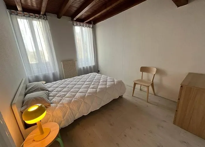 Apartamento Joli T3 Duplex Compans Cafarelli *